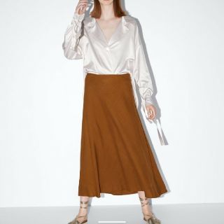 ザラ(ZARA)の新品 ZARA スカート ミモレスカート(ロングスカート)