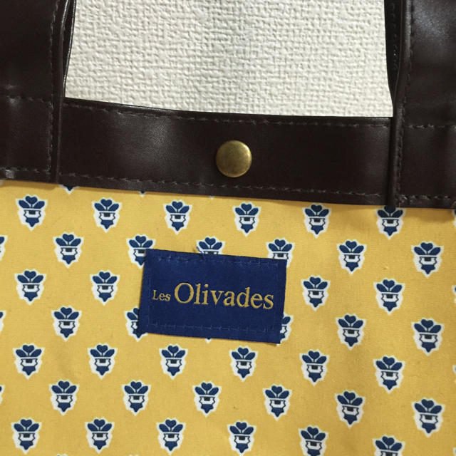 Les Olivades 三角トート レディースのバッグ(トートバッグ)の商品写真