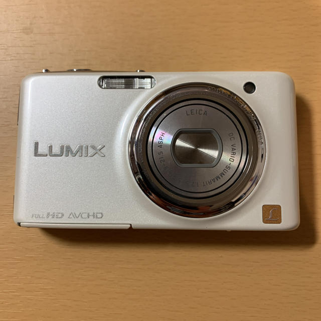 美品！！Panasonic LUMIX FX DMC-FX77-W