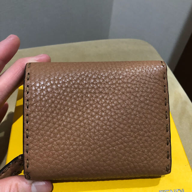 FENDI(フェンディ)のフェンディ  セレリア　ミニ財布 レディースのファッション小物(財布)の商品写真