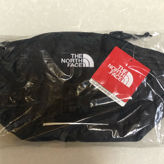 THE NORTH FACE(ザノースフェイス)の【新品未使用】THE NORTH FACE ORION BLACK メンズのバッグ(ウエストポーチ)の商品写真