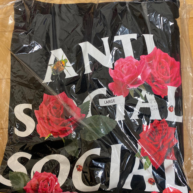 ANTI(アンチ)のanti social social clob BLACK hoody L メンズのトップス(パーカー)の商品写真