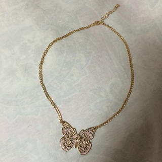 ピンクの蝶のネックレス(ネックレス)