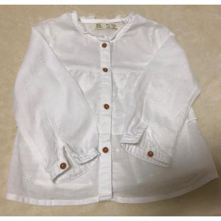 ザラキッズ(ZARA KIDS)のお値下げしました！ザラベビー☆白フリルシャツ(ブラウス)