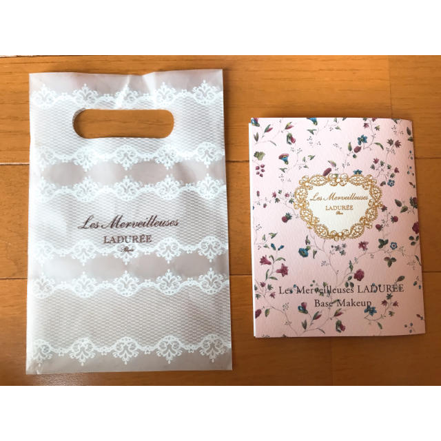 LADUREE(ラデュレ)のラデュレ　サンプルセット コスメ/美容のキット/セット(サンプル/トライアルキット)の商品写真