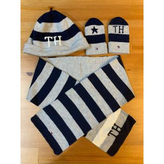 トミーヒルフィガー(TOMMY HILFIGER)の【べる様】赤ちゃん用　帽子☆手袋☆マフラー　3点セット(帽子)