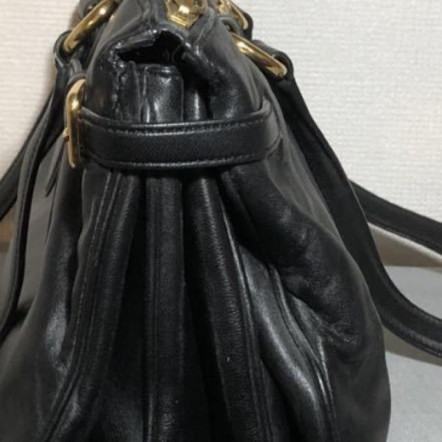 miumiu(ミュウミュウ)のmiumiu ミュウミュウ ショルダーバッグ レディースのバッグ(ショルダーバッグ)の商品写真