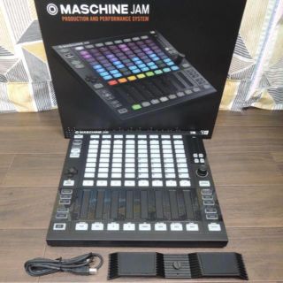 Maschine Jam (MIDIコントローラー)