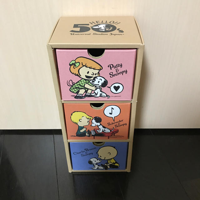 USJ(ユニバーサルスタジオジャパン)の☆USJお土産 ☆スヌーピーお菓子箱 エンタメ/ホビーのおもちゃ/ぬいぐるみ(キャラクターグッズ)の商品写真