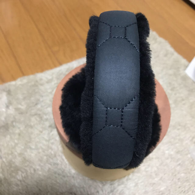 UGG(アグ)のＵＧＧ 耳当て　ブラック レディースのファッション小物(イヤーマフ)の商品写真