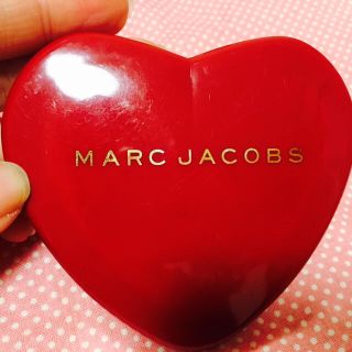 マークジェイコブス(MARC JACOBS)の手鏡 ハート型(卓上ミラー)