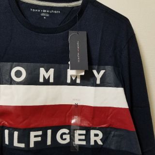 トミーヒルフィガー(TOMMY HILFIGER)の【新品未使用タグ付き】tommy hilfigerロゴTシャツ(Tシャツ/カットソー(七分/長袖))