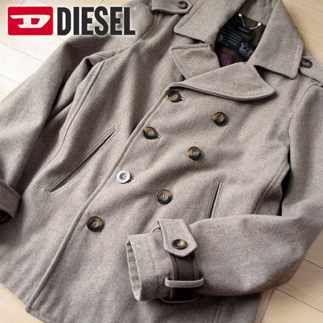 DIESEL(ディーゼル)の美品 XL ディーゼル DIESEL メンズ ピーコート ベージュ メンズのジャケット/アウター(ピーコート)の商品写真