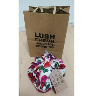 ラッシュ(LUSH)のLUSH　バスボム4個セット　ストロベリー風呂敷(入浴剤/バスソルト)