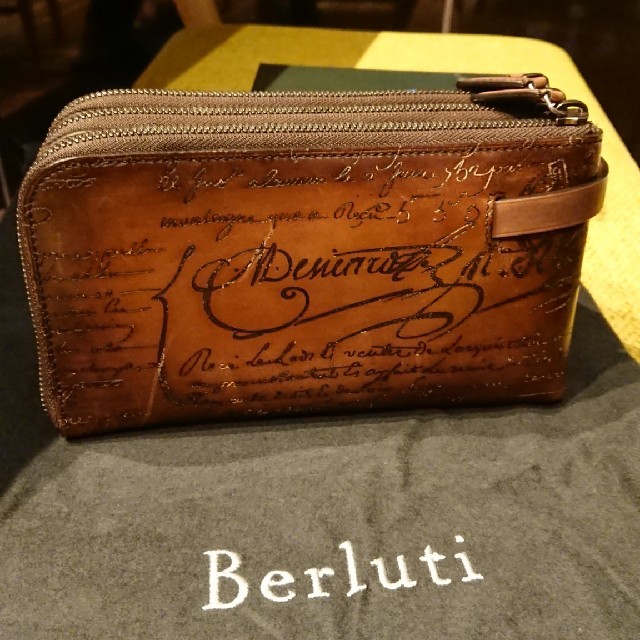 Berluti(ベルルッティ)のベルルッティ  ティリワ  レザーオールインワン メンズのファッション小物(長財布)の商品写真