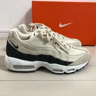 ナイキ(NIKE)の【新品未使用】25.5 ナイキ エアマックス95 PRM ライトクリーム(スニーカー)