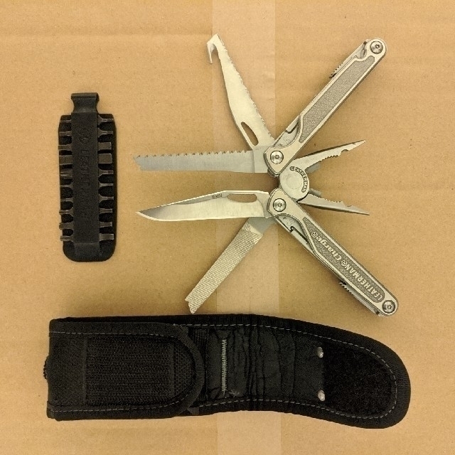 LEATHERMAN　Charge