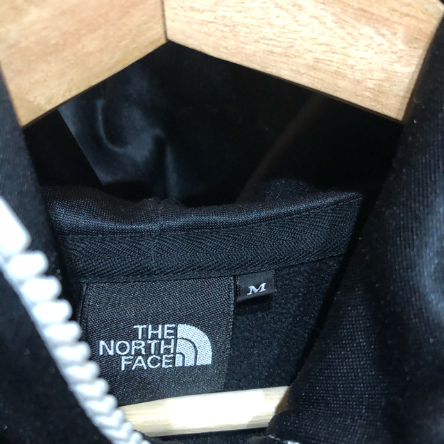 THE NORTH FACE(ザノースフェイス)のモミサン　様　専用　ノースフェイス　リアビュー　パーカー メンズのトップス(パーカー)の商品写真