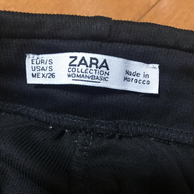 ZARA(ザラ)のZARA スリット入りスカート レディースのスカート(ひざ丈スカート)の商品写真