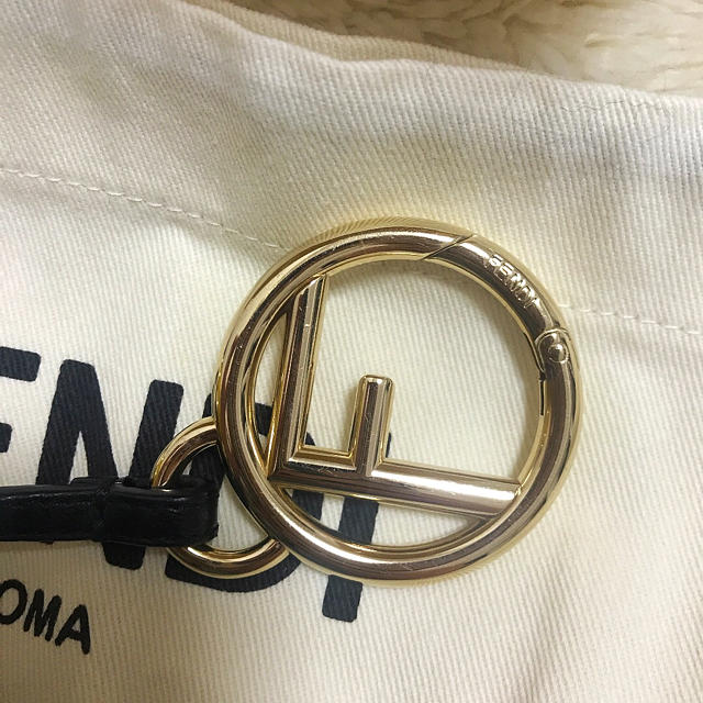 FENDI(フェンディ)のFENDI  チャーム　スペースモンキー レディースのアクセサリー(チャーム)の商品写真