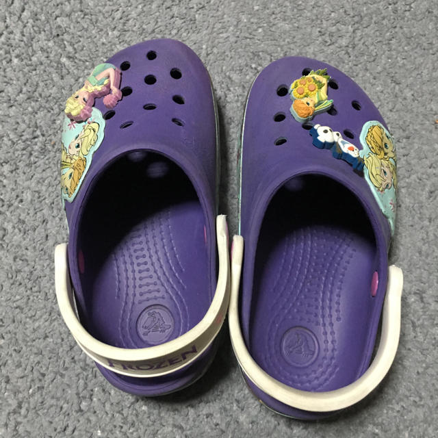 crocs(クロックス)のクロックス 16.0 キッズ/ベビー/マタニティのキッズ靴/シューズ(15cm~)(サンダル)の商品写真
