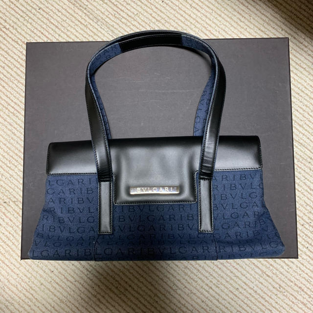 BVLGARI(ブルガリ)のブルガリ　デニム　バッグ レディースのバッグ(ハンドバッグ)の商品写真