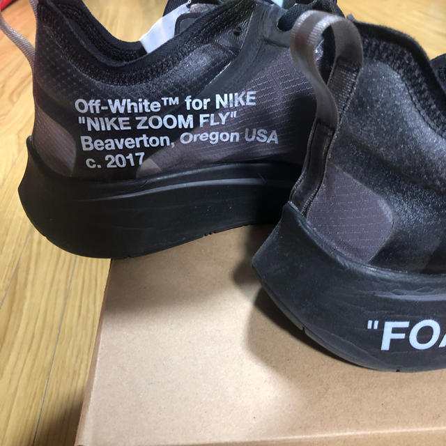 OFF-WHITE(オフホワイト)の専用　NIKE x off-white zoom fly  SP 黒27.5cm メンズの靴/シューズ(スニーカー)の商品写真