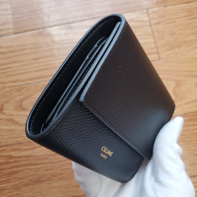 celine(セリーヌ)の【新品】CELINE 三折り財布 レディースのファッション小物(財布)の商品写真