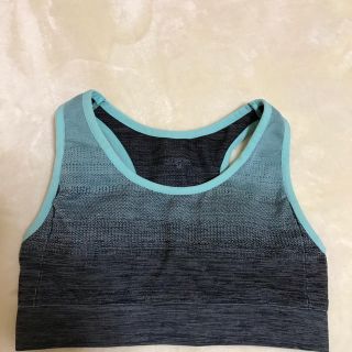 GU - スポーツブランド フィットネスウェアの通販 by まんごーばなな