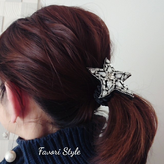 MUVEIL WORK(ミュベールワーク)のハンドメイド✨ 星🌟シュシュ レディースのヘアアクセサリー(ヘアゴム/シュシュ)の商品写真