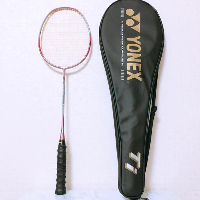 YONEX - YONEX バドミントンラケット ヨネックス Ti2チタンメッシュ ローズピンクの通販 by Haru’s shop