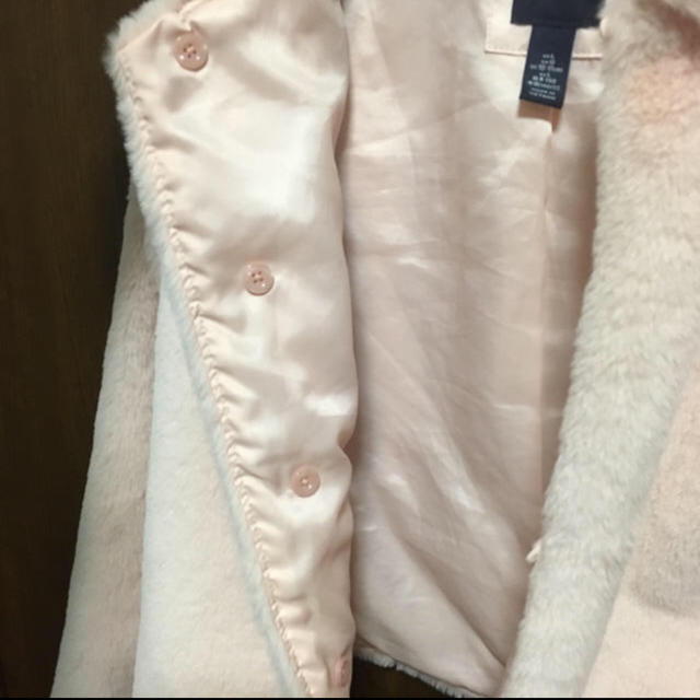 GAP(ギャップ)の値下げ！！ gap フリースジャケット　140cm 美品　 キッズ/ベビー/マタニティのキッズ服女の子用(90cm~)(ジャケット/上着)の商品写真