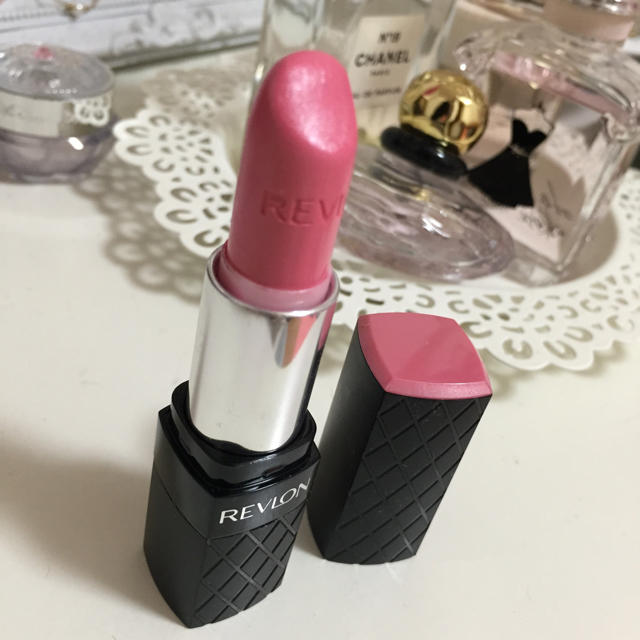 REVLON(レブロン)のREVLON☆口紅 ピンク色 コスメ/美容のベースメイク/化粧品(口紅)の商品写真