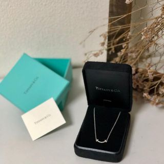 ティファニー(Tiffany & Co.)のスマイル（ミニ）ペンダント/ Tスマイルネックレス(ネックレス)