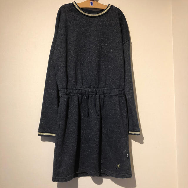 PETIT BATEAU(プチバトー)のbebe様専用プチバトー  ワンピース　12a 2点 キッズ/ベビー/マタニティのキッズ服女の子用(90cm~)(ワンピース)の商品写真