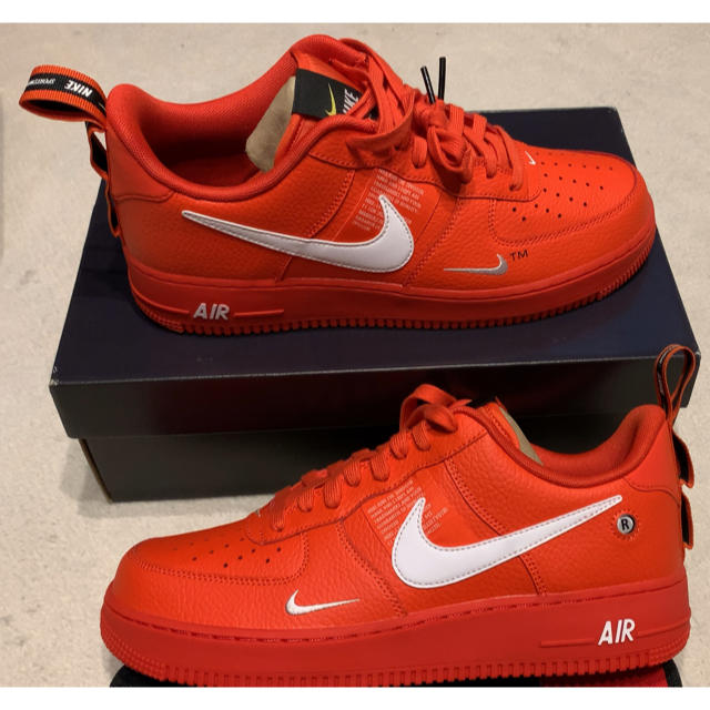 NIKE(ナイキ)のAIR FORCE 1 ,07 LV8 UTILITY  RED 28cm  メンズの靴/シューズ(スニーカー)の商品写真