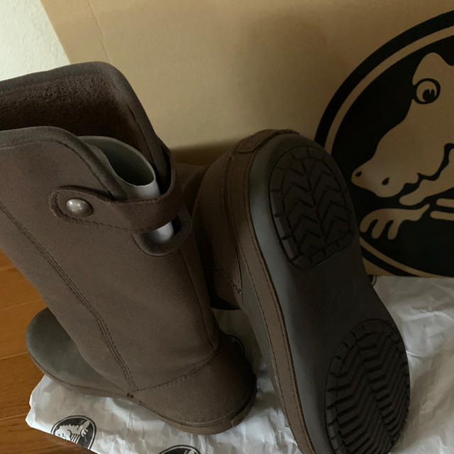 crocs(クロックス)の♡crocs♡クロックス レディースブーツ♡W7 レディースの靴/シューズ(ブーツ)の商品写真