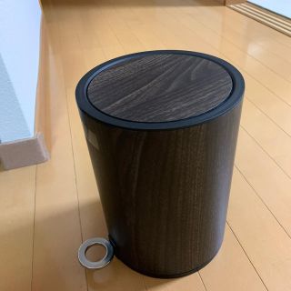 新品　ダストボックス(ごみ箱)