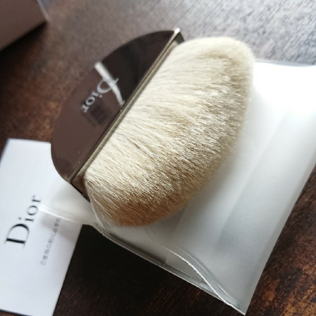 Dior  フェイスパウダー  ブライトライト