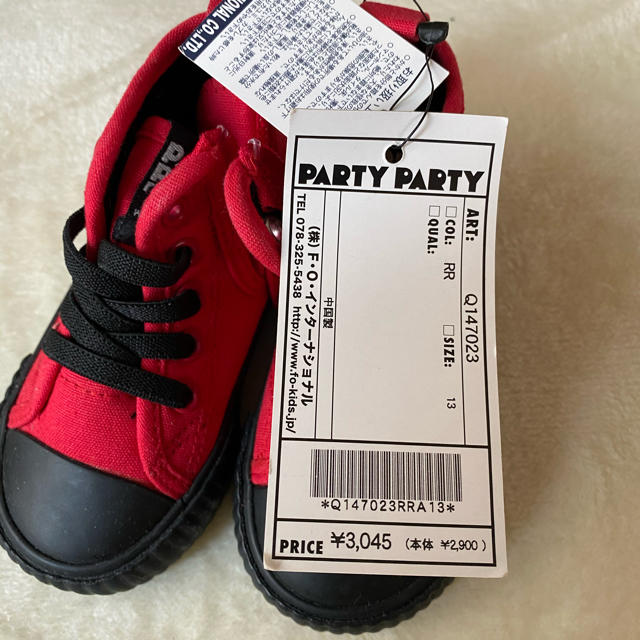 PARTYPARTY(パーティーパーティー)の【新品未使用】PARTYPARTYハイカットスニーカー　13センチ キッズ/ベビー/マタニティのベビー靴/シューズ(~14cm)(スニーカー)の商品写真