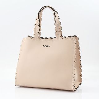 フルラ(Furla)の本日限り！！【FURLA】スカラップバッグ(ハンドバッグ)