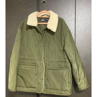 ザラ(ZARA)の未使用　zara キルティングコート(ダウンコート)