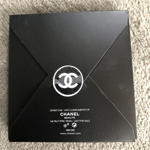 CHANEL(シャネル)のCHANELのチャーム ハンドメイドのファッション小物(バッグチャーム)の商品写真