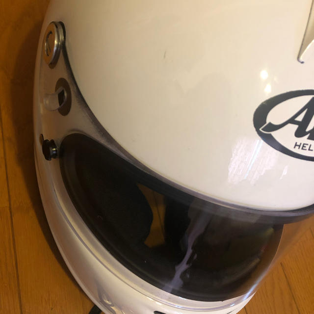 ARAI TENT(アライテント)のarai ヘルメット 美品 サイズ 54 ホワイト 自動車/バイクのバイク(ヘルメット/シールド)の商品写真