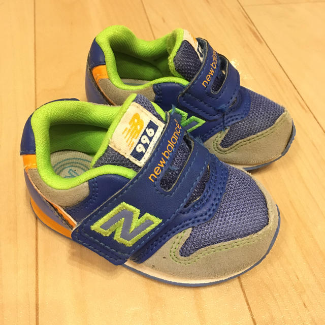 New Balance(ニューバランス)のニューバランス996の12.5サイズ キッズ/ベビー/マタニティのキッズ靴/シューズ(15cm~)(スニーカー)の商品写真