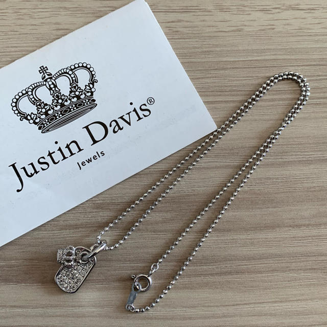 Justin Davis(ジャスティンデイビス)の新品◆JUSTIN DAVIS◆ダイヤドッグタグネックレス◆40cm◆10万円◆ レディースのアクセサリー(ネックレス)の商品写真