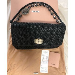 ミュウミュウ 斜めがけバッグの通販 32点 | miumiuを買うならラクマ