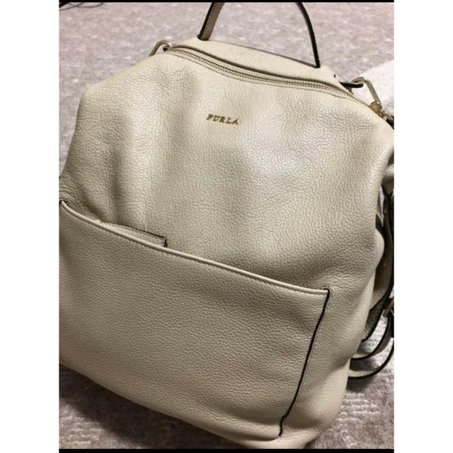 値下げします FURLA 2way リュックandショルダーレディース