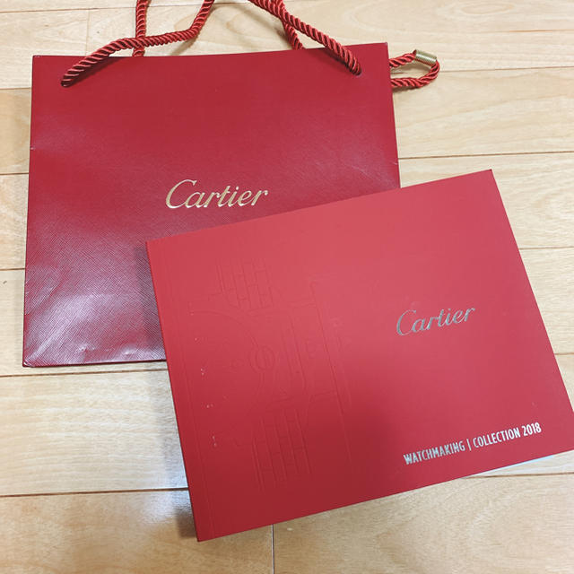 Cartier(カルティエ)のカルティエ時計パンフレット レディースのファッション小物(その他)の商品写真