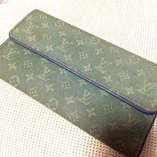 ルイヴィトン(LOUIS VUITTON)のルイヴィトン♡三つ折り財布(財布)